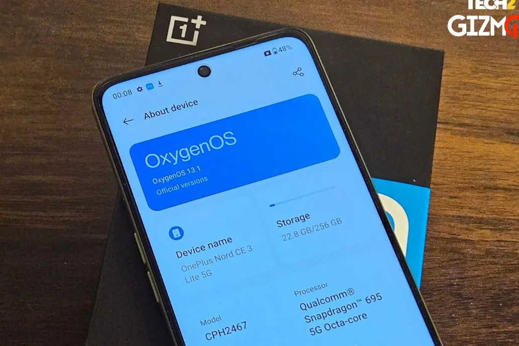 The phone runs on Android 13-based OxygenOS 13.1 version