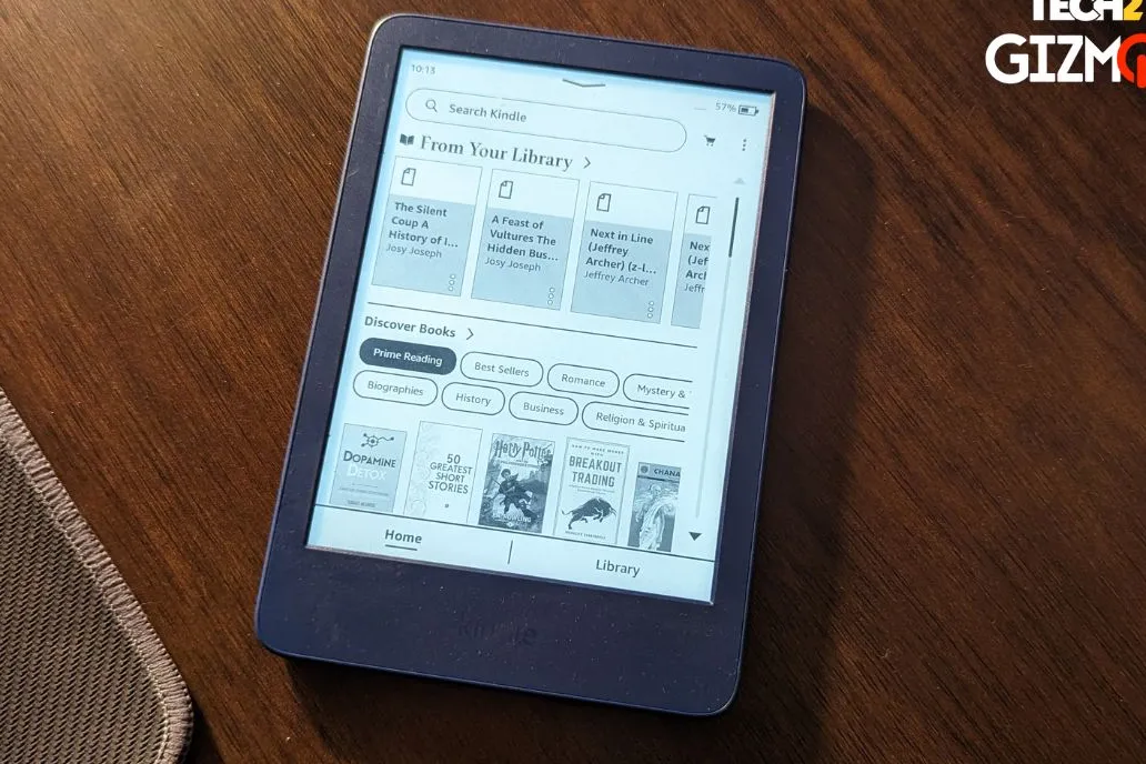 Kindle 2022 has a 6-inch display but with 300 ppi resolution