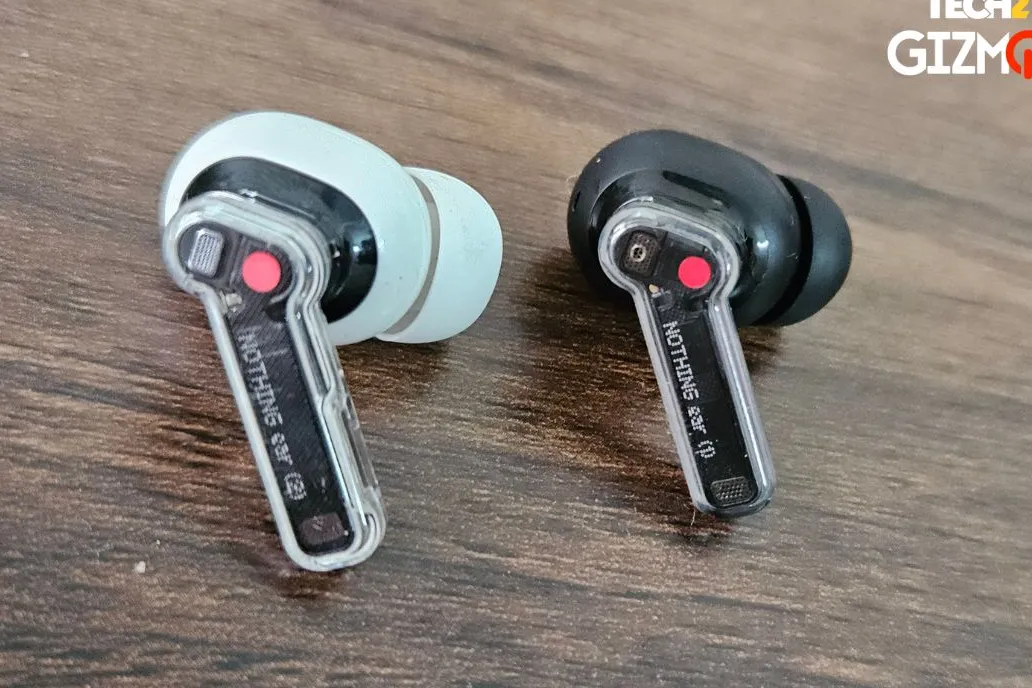The earbuds come with transparent mode that can be manually set via the Nothing app