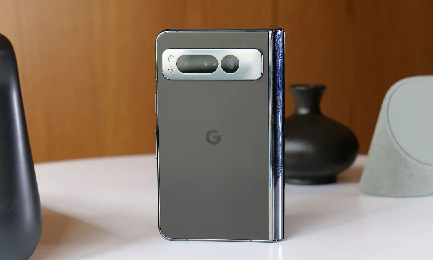 Unlike the Samsung Galaxy Z Fold 4, which has a shorter zoom than the S22 Ultra, the Pixel Fold has the same camera system, including 5x optical zoom, just like the Pixel 7 Pro. (Image credit: Photo by Sam Rutherford/Engadget)