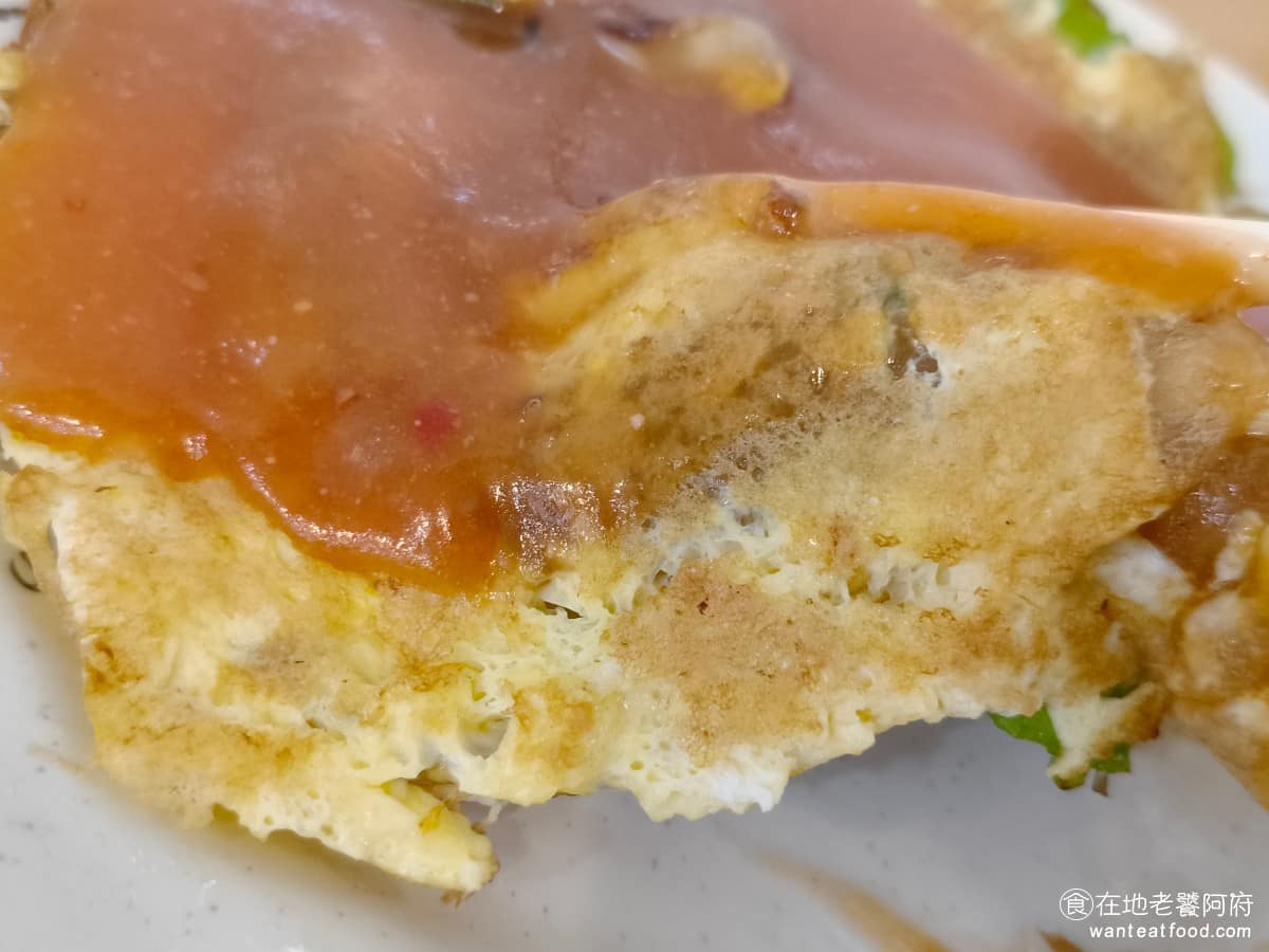 天天利美食坊 天天利美食坊菜單 天天利美食坊推薦 萬華區美食 萬華美食 西門美食 台灣小吃 滷肉飯 只是因為煎得不夠香,比較吃不太到蛋香味,吃到後面會發現盤底剩下一大堆太白粉,這是比較明顯的缺點,太白粉比例是真的太高了一點。 @在地老饕阿府