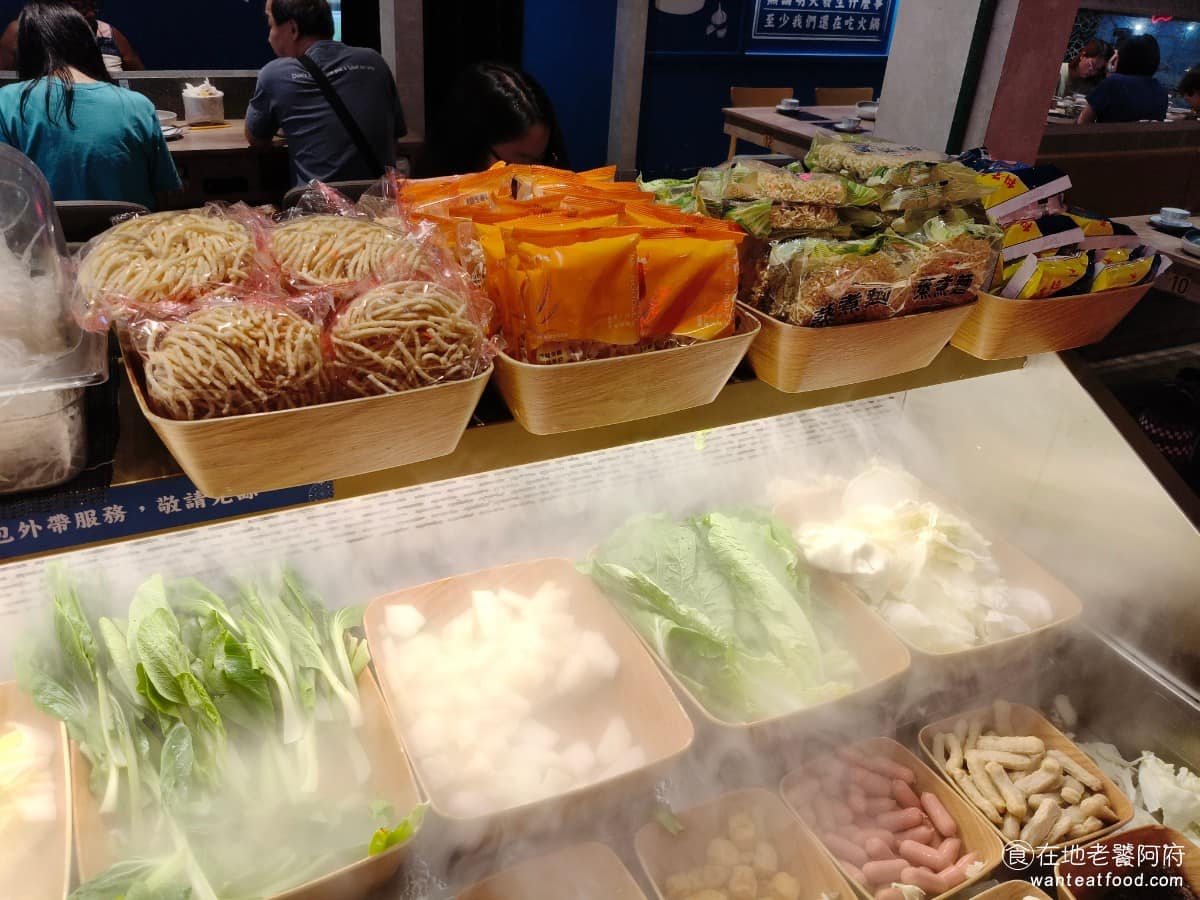 這一小鍋台北南港店 這一小鍋台北南港店菜單 這一小鍋台北南港店推薦 南港區美食 南港美食 麵食的種類也非常齊全，有王子麵、蒸煮麵、意麵、大甲拉麵、寬冬粉、細冬粉。 @在地老饕阿府