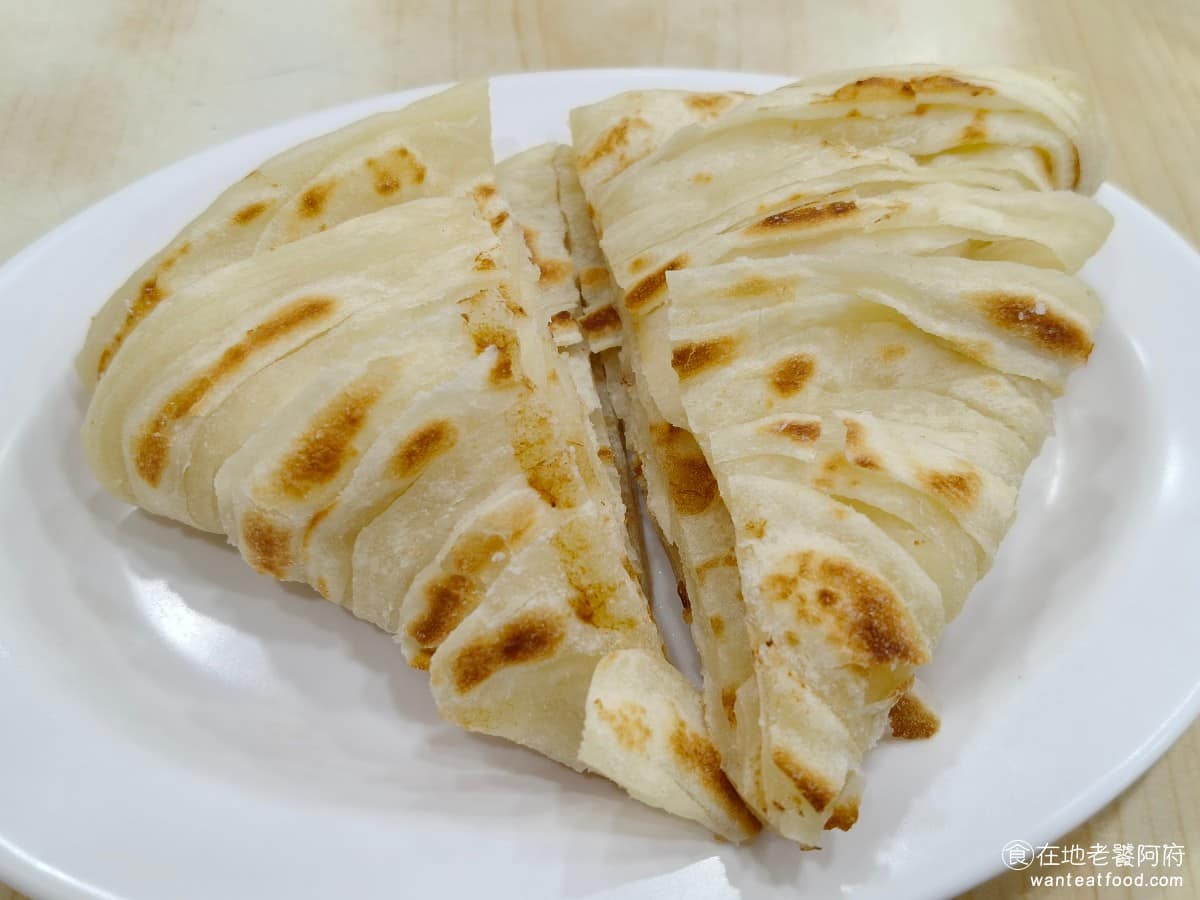 穆記牛肉麵 穆記牛肉麵菜單 穆記牛肉麵推薦 信義區美食 信義美食 斤餅 斤餅是源於北方麵食,口感介於抓餅和蔥油餅之間,略帶蓬鬆感,有明顯的麵香,層次比一般捲餅豐富。 @在地老饕阿府
