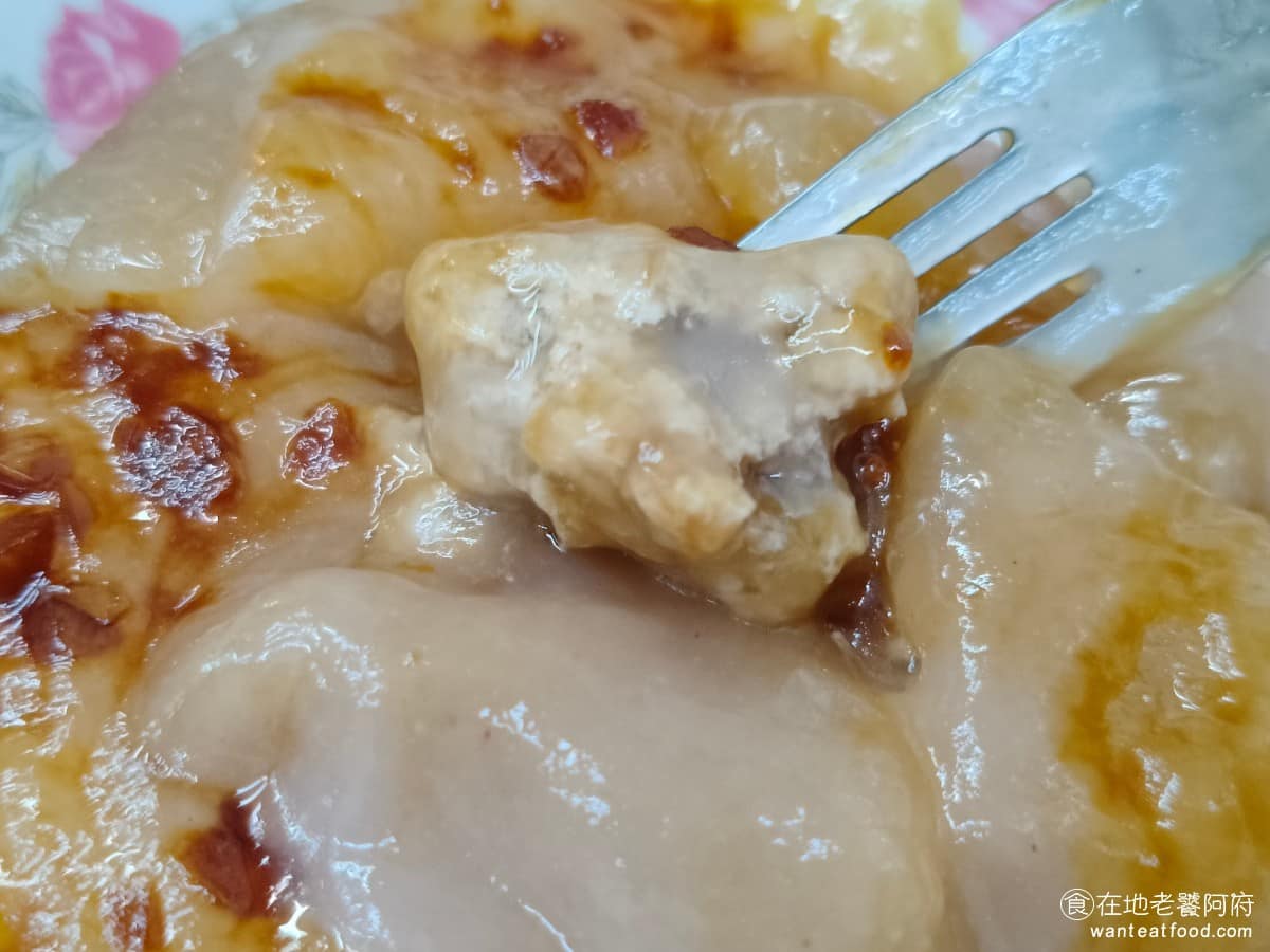 正老牌豐原肉丸 正老牌豐原肉丸菜單 正老牌豐原肉丸推薦 豐原區美食 豐原美食 台灣小吃 肉圓 內餡的肉質也不會太硬,吃來新鮮有嚼勁,整體表現也是在水準之上。 @在地老饕阿府