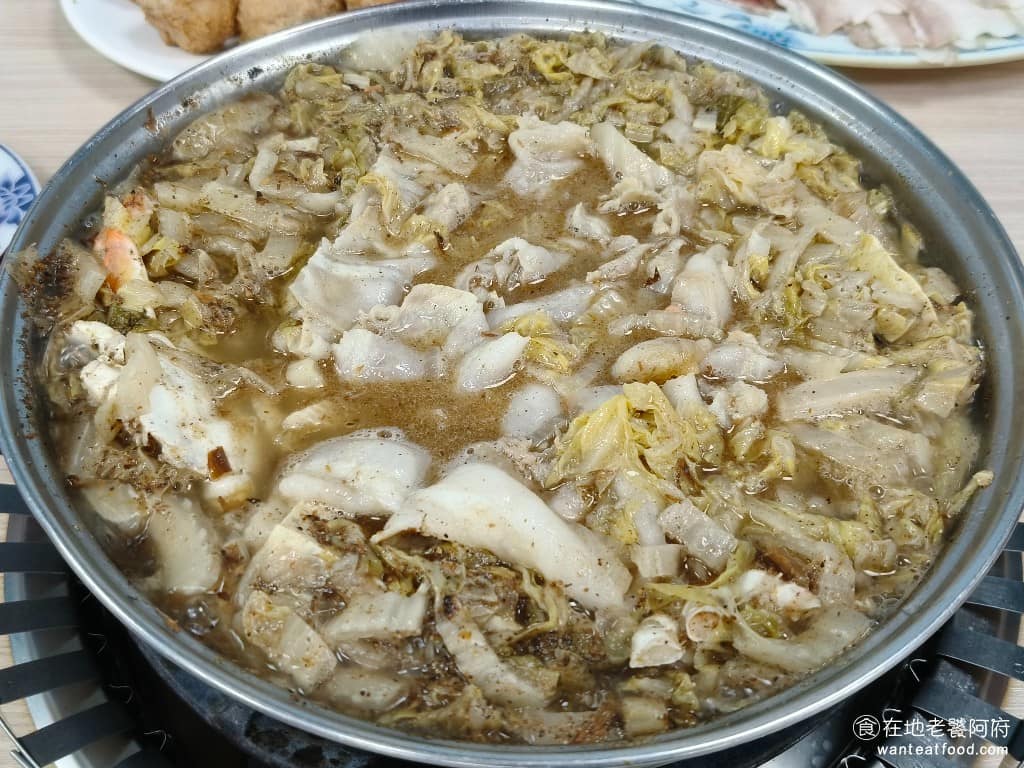 長白小館 長白小館菜單 長白小館推薦 大安區美食 大安美食 國父紀念館美食 中式料理 酸菜白肉鍋