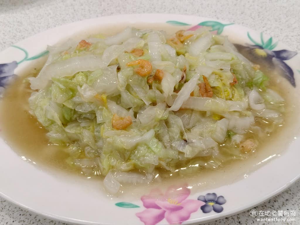 忠南飯館 忠南飯館菜單 忠南飯館推薦 大安區美食 大安美食 中式料理 眷村菜 開陽白菊 白菜炒得脆嫩剛好,保留爽脆口感,又有菜的甜味,蝦米香氣十足,非常提味。 @在地老饕阿府