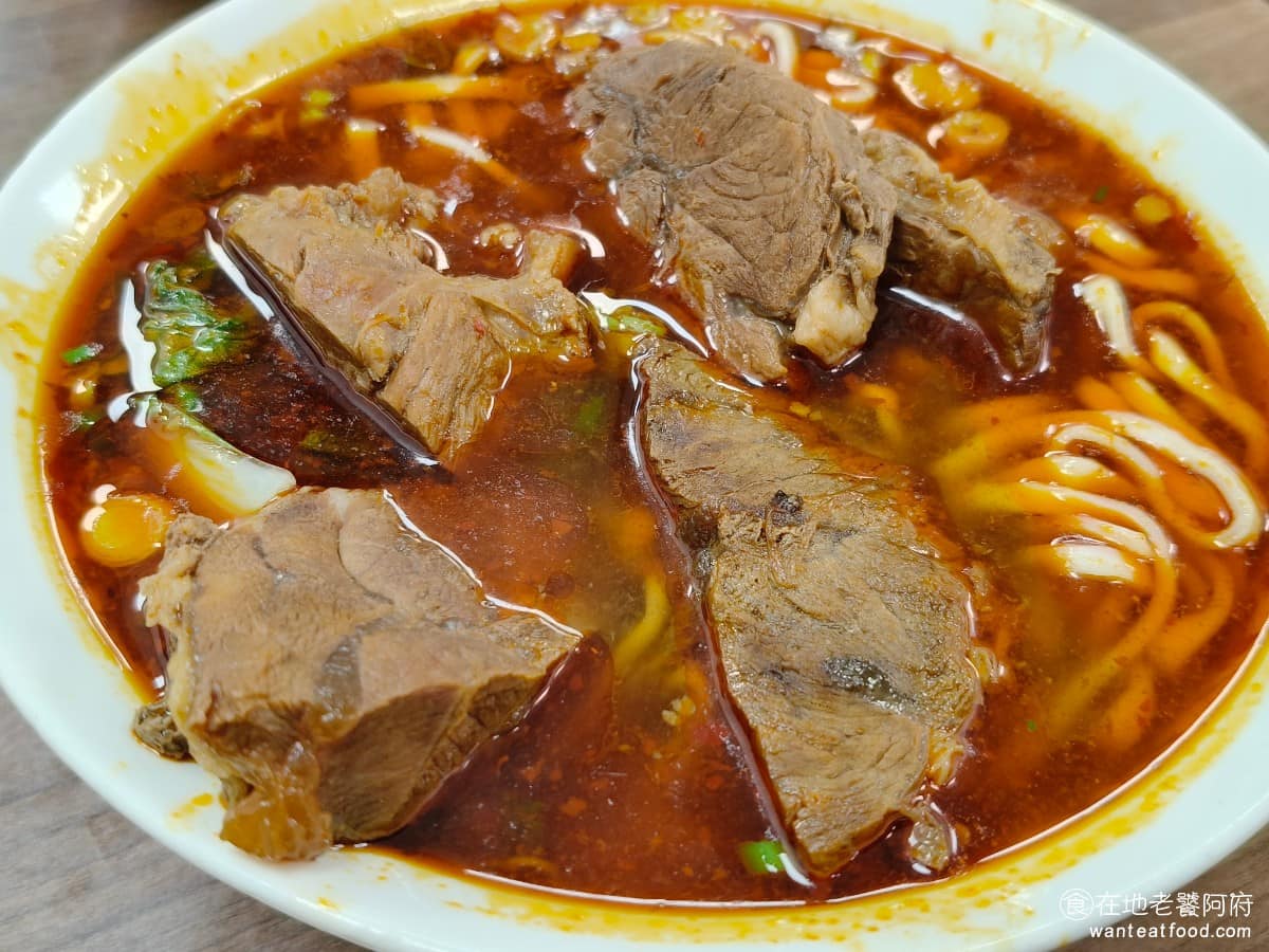 小陳牛肉麵 小陳牛肉麵菜單 小陳牛肉麵推薦 信義區美食 信義美食 永春美食