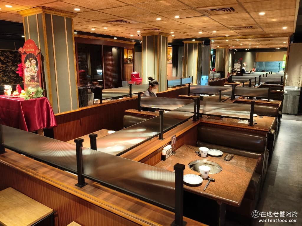 欣葉SHABU SHABU SHABU菜單 SHABU推薦 2024 年重新改裝，沿用了店舖中原有的大理石視覺，搭配日式氛圍的設計，讓整體環境呈現出安靜唯美的復古感受。 @在地老饕阿府