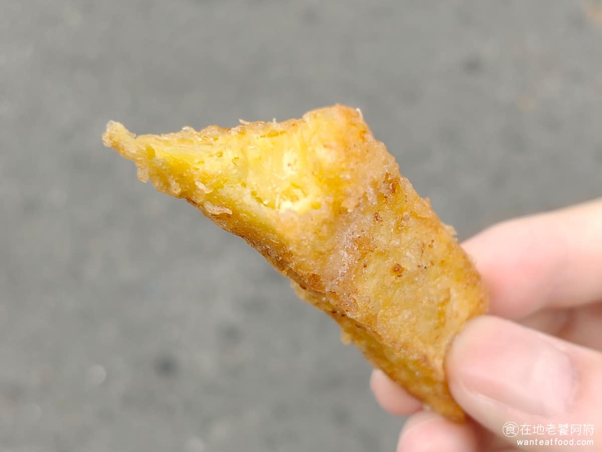 上毅美食炸雞 上毅美食炸雞菜單 上毅美食炸雞推薦 基隆市美食 台灣小吃 鹽酥雞 內部能吃到地瓜本身的甜味,分量札實,甘梅口味也會帶點微酸甜,調味倒是沒問題,只是建議點餐前可以問一下是不是現炸,或是現場等一輪回炸,不然口感真的差很多。 @在地老饕阿府