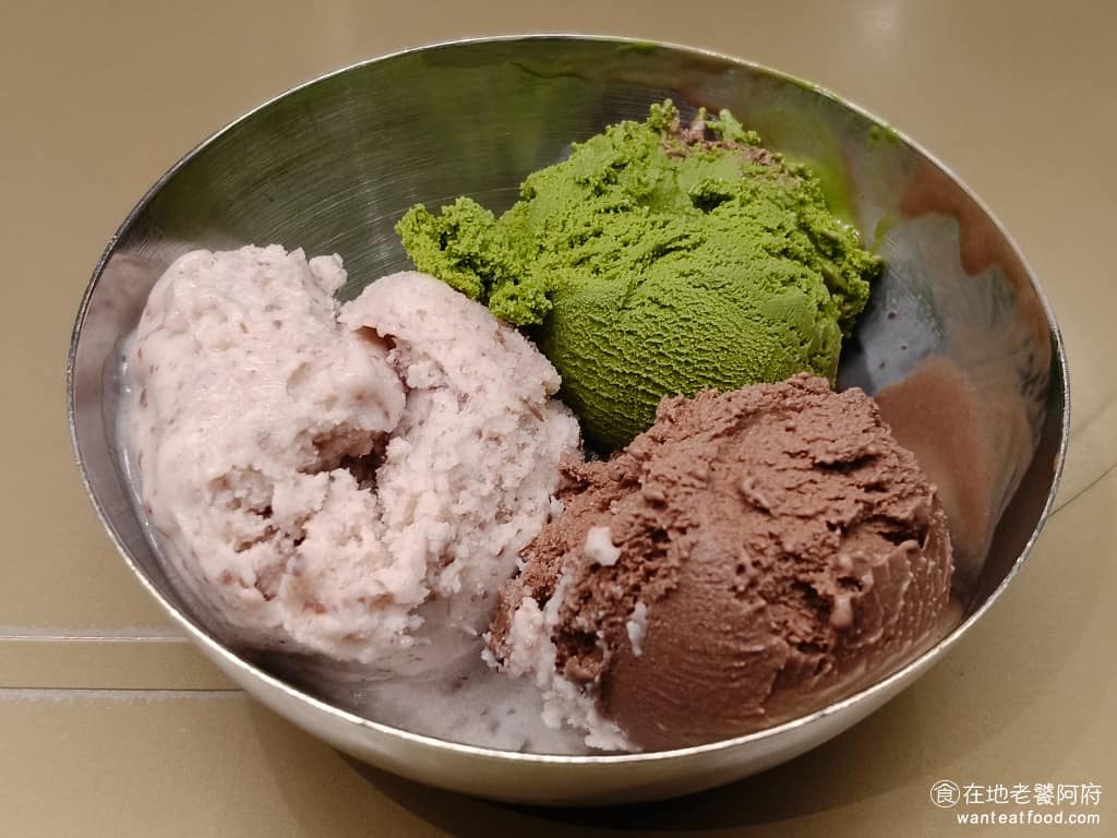 INPARADISE 饗饗微風信義店 饗饗微風信義店菜單 饗饗微風信義店推薦 美食 市政府美食 雖然冰淇淋不是哈根達斯的，但吃起來也非常有水準，巧克力和抹茶都很香濃，甜度也很夠，也有硬度，不會軟綿綿的。 @在地老饕阿府