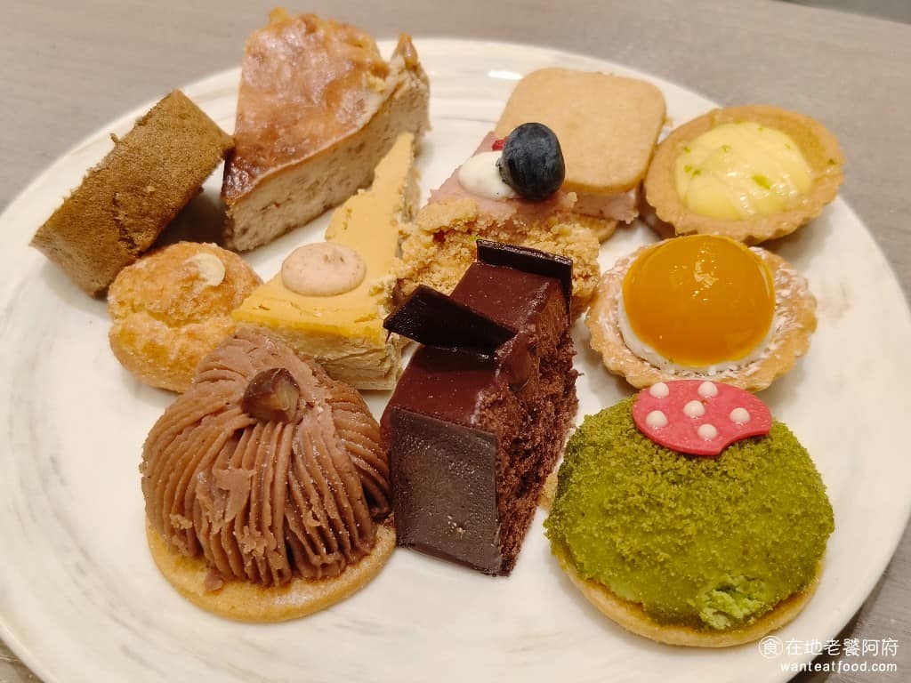 INPARADISE 饗饗微風信義店 饗饗微風信義店菜單 饗饗微風信義店推薦 美食 市政府美食 甜點整體精緻，口味表現也算穩定，其中焦糖蘋果茶香生乳捲是最好吃的。 @在地老饕阿府