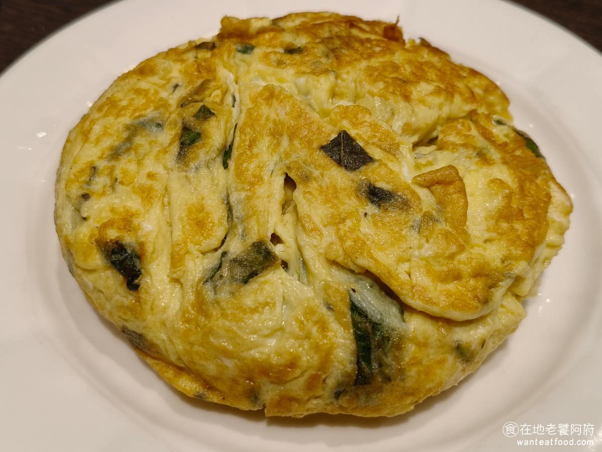 花娘小館(創始店) 花娘小館(創始店)菜單 花娘小館(創始店)推薦 松山區美食 松山美食 塔香烘蛋 這是蛋料理系列裡最推薦的一道,很多桌都會點,蛋型做得挺立,好看整體厚實,九層塔香氣十足,吃起來鬆軟,不會太硬口感非常軟嫩,也不會讓人覺得太油膩。 @在地老饕阿府