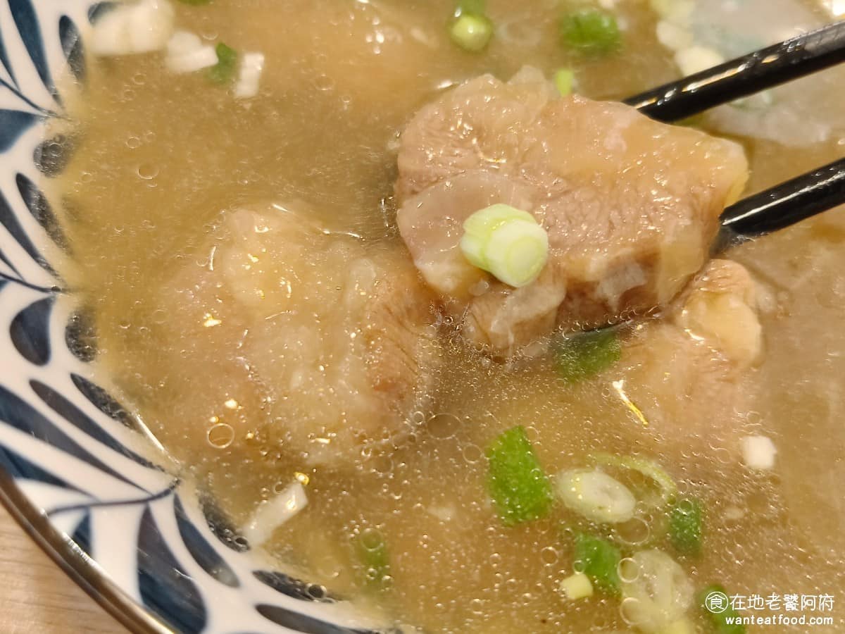 美麗排骨麵 美麗排骨麵菜單 美麗排骨麵推薦 信義區美食 信義美食 永春美食 排骨麵 台灣小吃