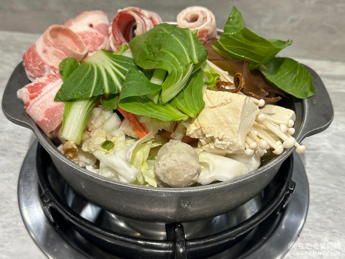 燒石鼎石頭小火鍋中和店 中和區美食 中和美食
