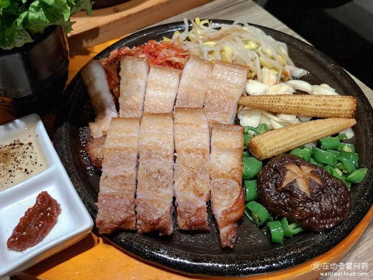 北村豆腐家淡新家樂福店 淡水區美食 淡水美食 韓式料理 豆腐鍋