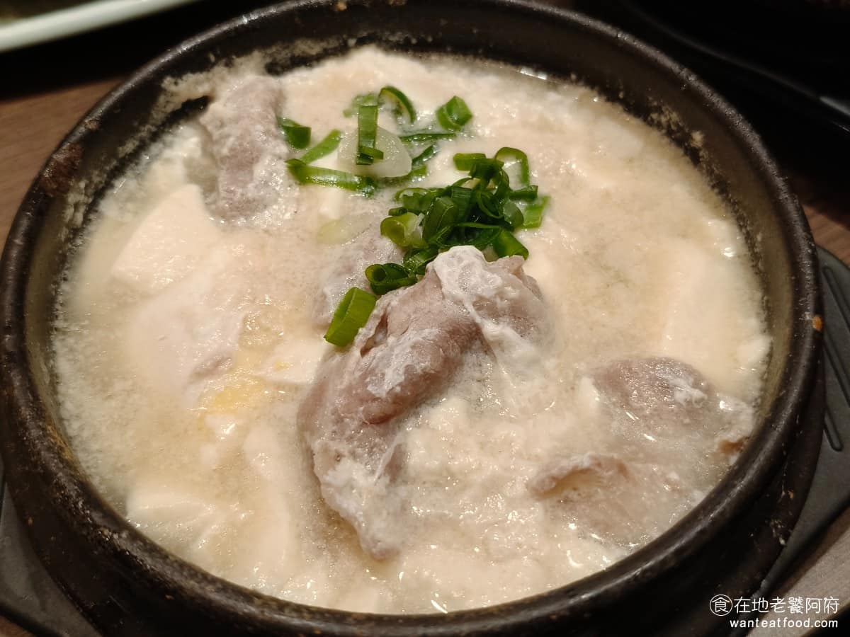涓豆腐新竹巨城店 涓豆腐新竹巨城店菜單 東區美食 東美食