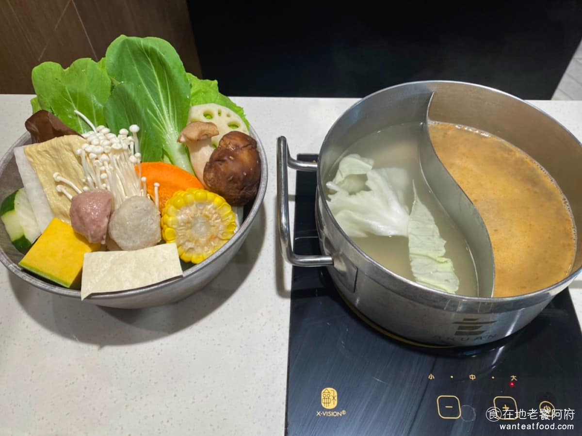 阿官火鍋台中新光三越B2 西屯區美食 西屯美食