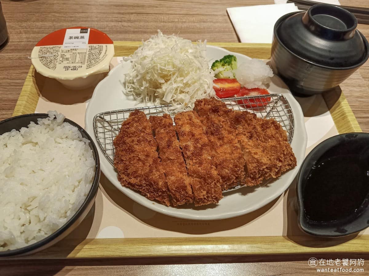 定食8 蘆洲萬家福店 蘆洲萬家福店菜單 三重區美食 三重美食