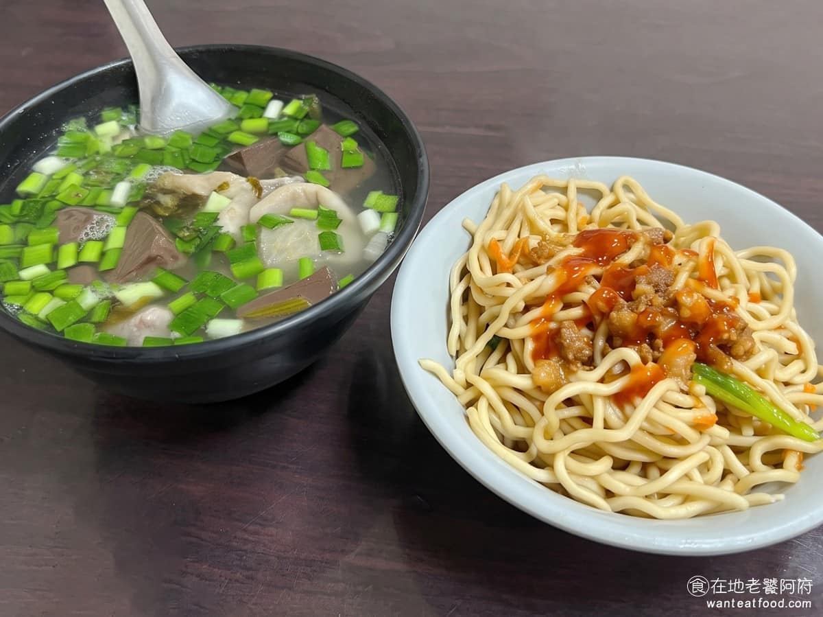 莫家豬血湯 莫家豬血湯菜單 大甲區美食 大甲美食 台灣小吃 豬血湯