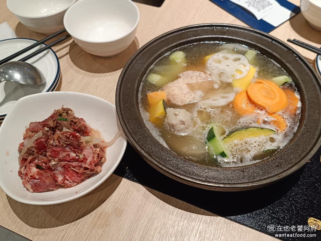 石研室爆炒石頭火鍋新店裕隆城店 新店區美食 新店美食 七張美食