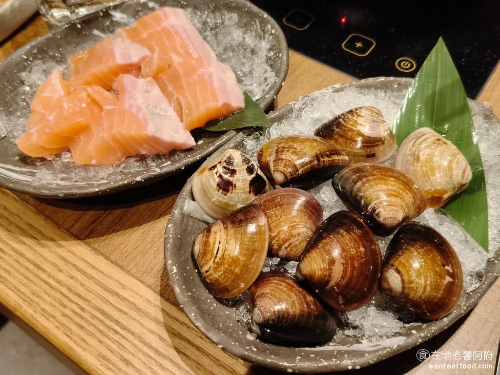 黑毛屋南港LaLaport店－乾杯集團鍋物品牌 南港區美食 南港美食 南港軟體園區美食 鍋物料理