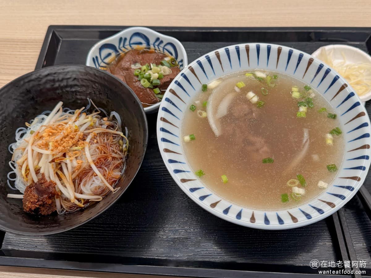 瀧棧現沖牛肉湯比漾店 永和區美食 永和美食 台灣小吃 牛肉湯