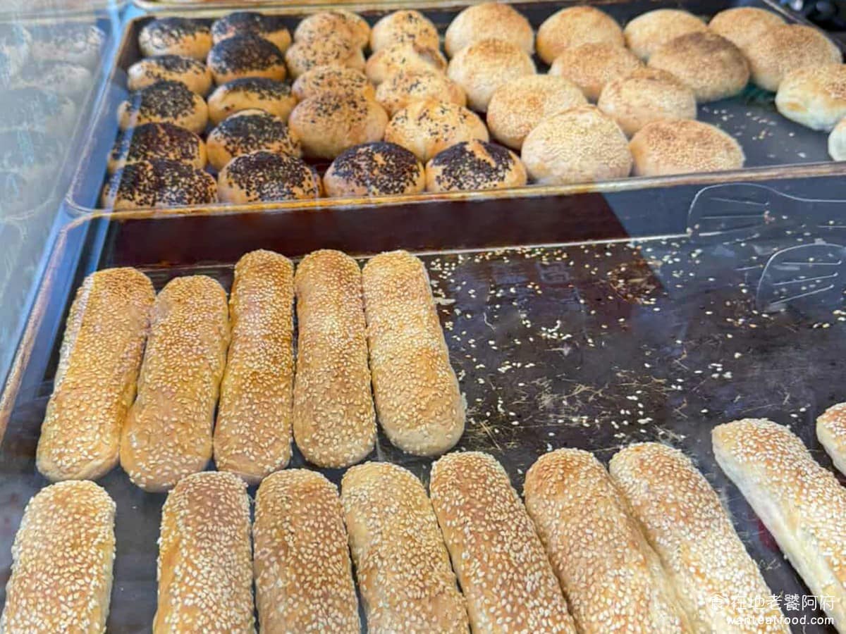 吳師傅燒餅店 吳師傅燒餅店菜單 大甲區美食 大甲美食 中式料理 燒餅
