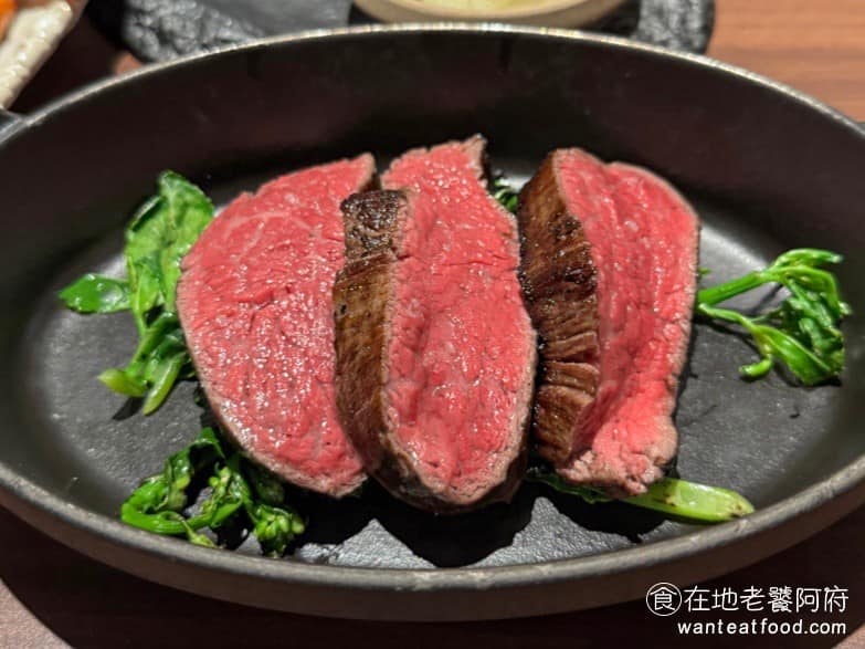 AURA Bar Grill 松山區美食 松山美食 忠孝復興美食