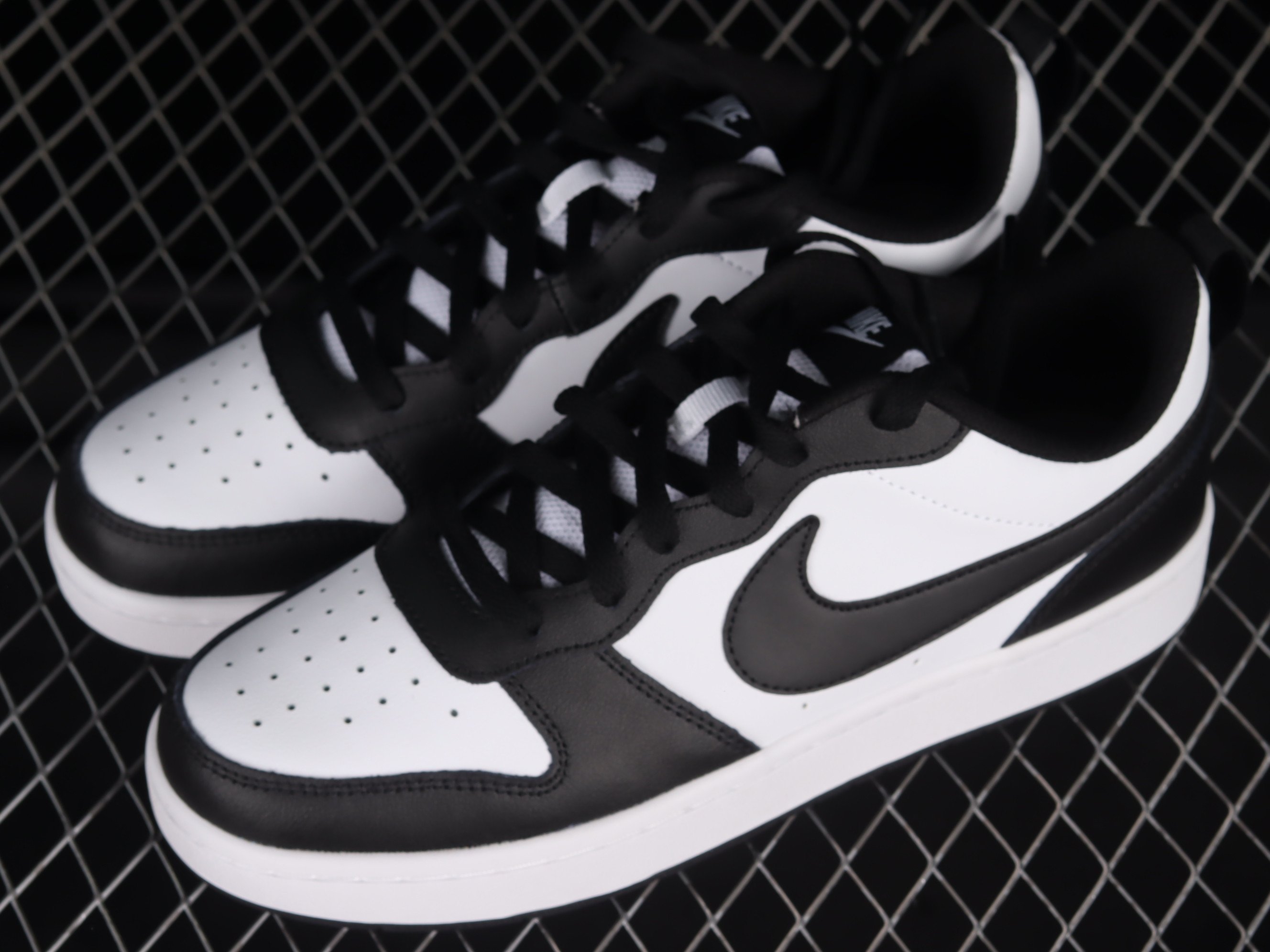 Nike Court Borough Low 2 BlackWhite Shoes Sneakers SNK891534535