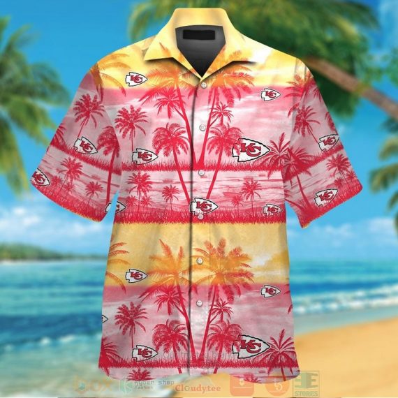 Gift For Husband Gift For Dad Kansas City Chiefs Palm Tree Yellow Red Hawaiian Shirt D33