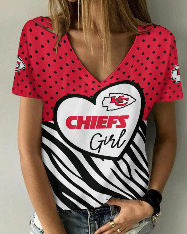 Kansas City Chiefs Personalized Summer V-Neck Women T-Shirt Bg341