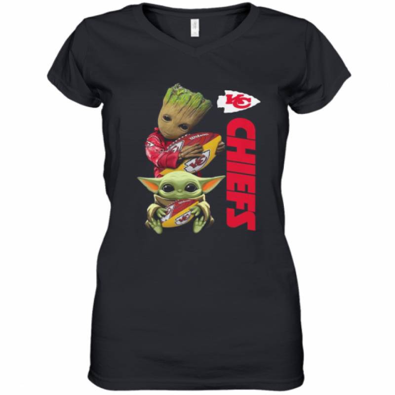 Baby Groot And Yoda Hug Kansas City Chiefs Women's V-Neck T-Shirt