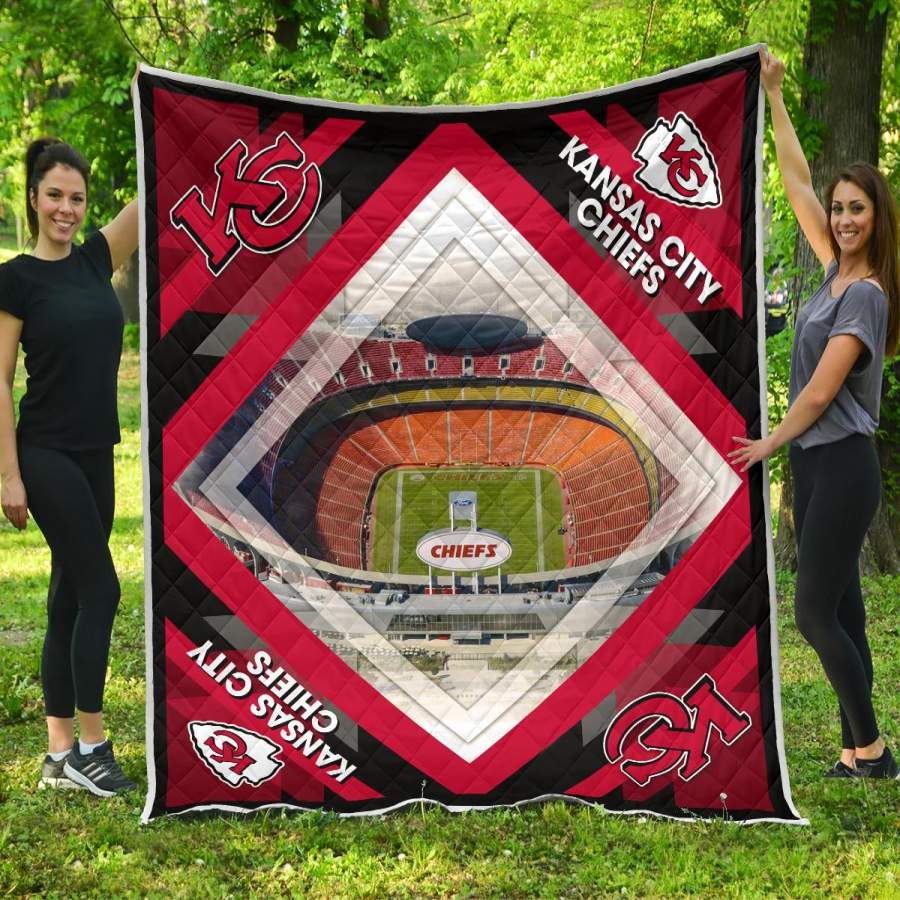 Pro Kansas City Chiefs Stadium Quilt For Fan