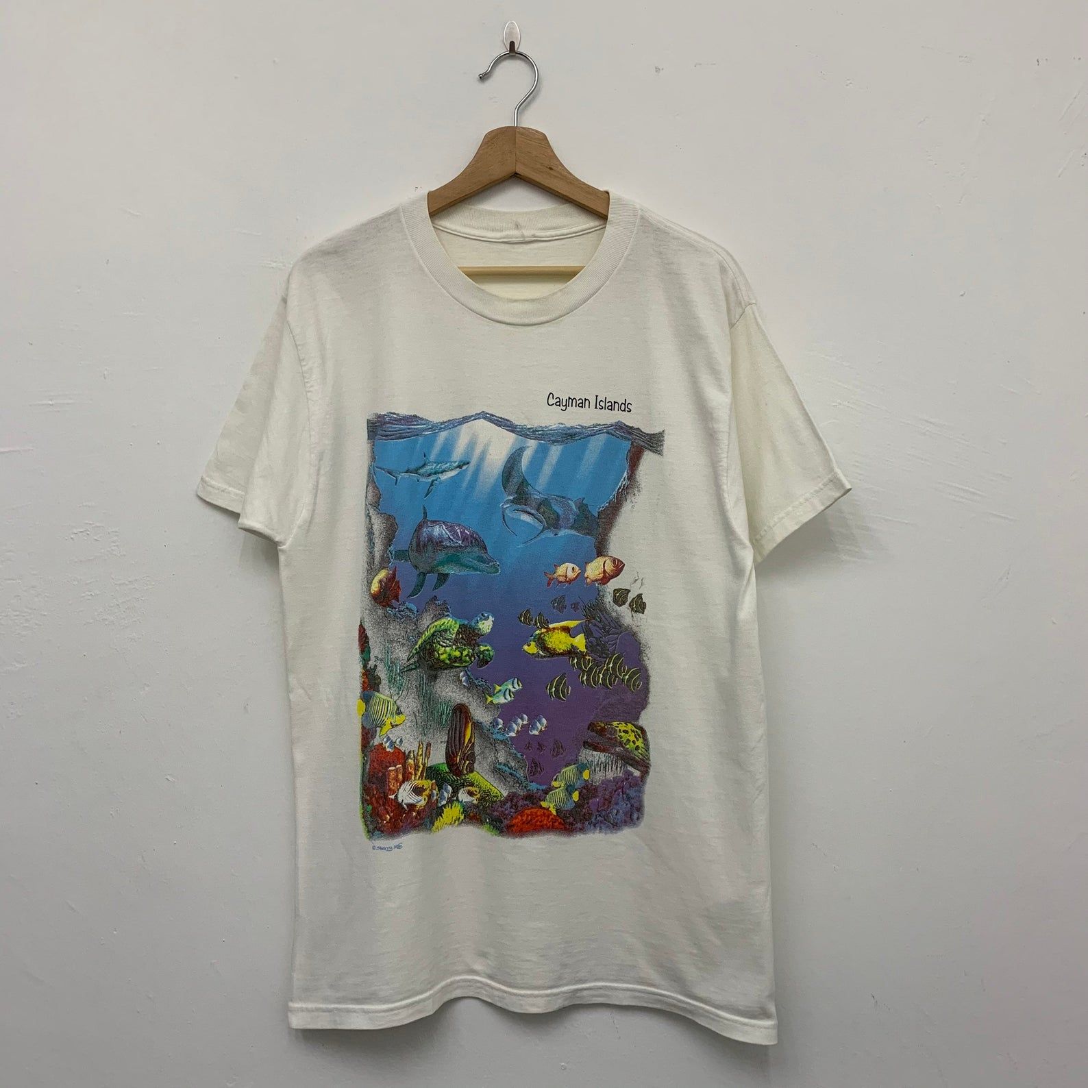 Vintage Cayman Island Undersea Animal Tshirt