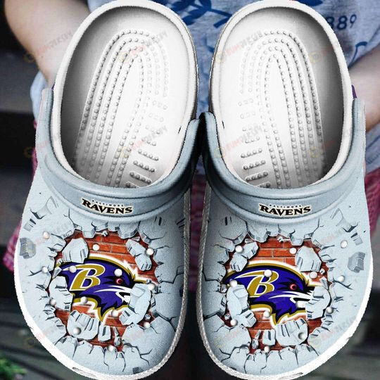 Baltimore Ravens Logo Breaking Pattern Crocs Classic Clogs Shoes In Gray – Aop Clog