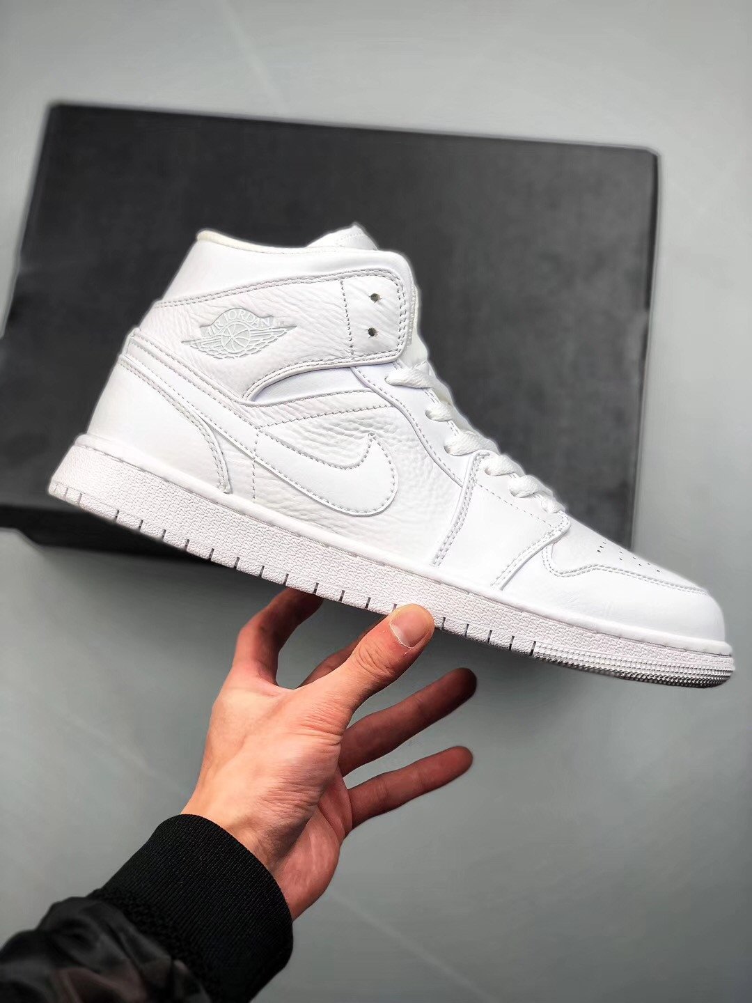 JD 1 Mid Triple White 554724-109 5341777