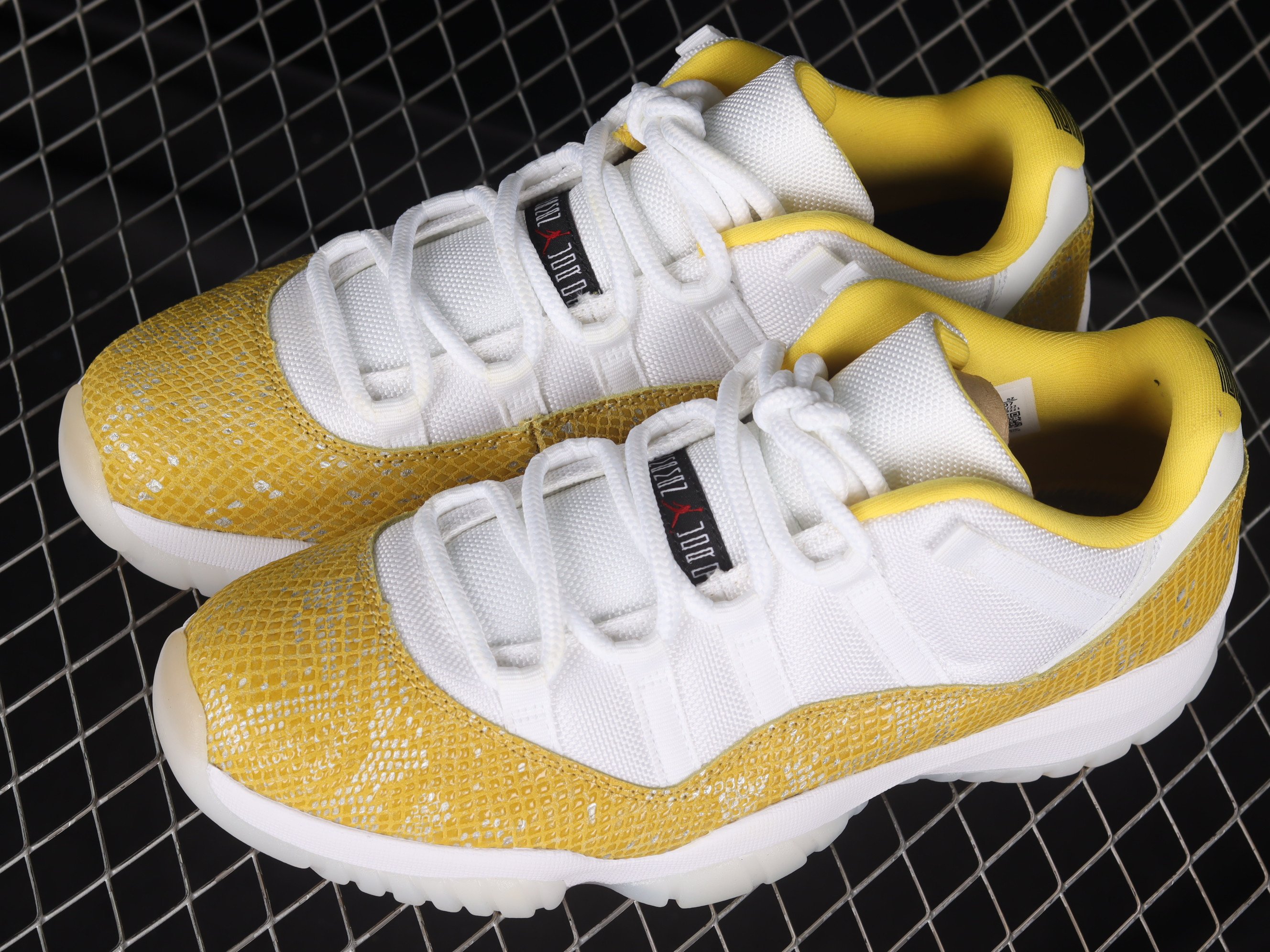 Nike JD 11 Low ‘Yellow Snakeskin’ Shoes Sneakers SNK215857472