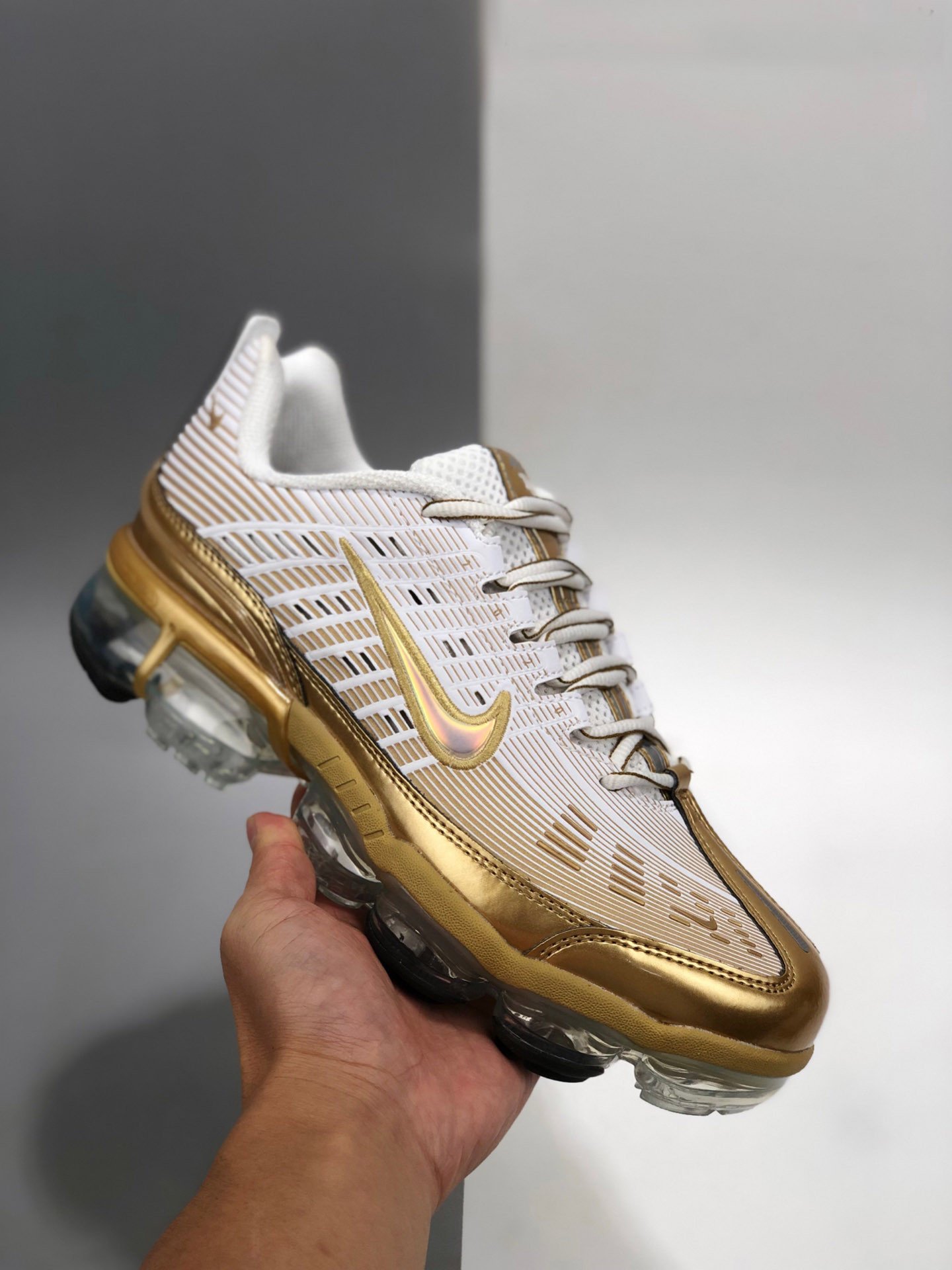 Nike Air VaporMax 360 Metallic Gold 5338535