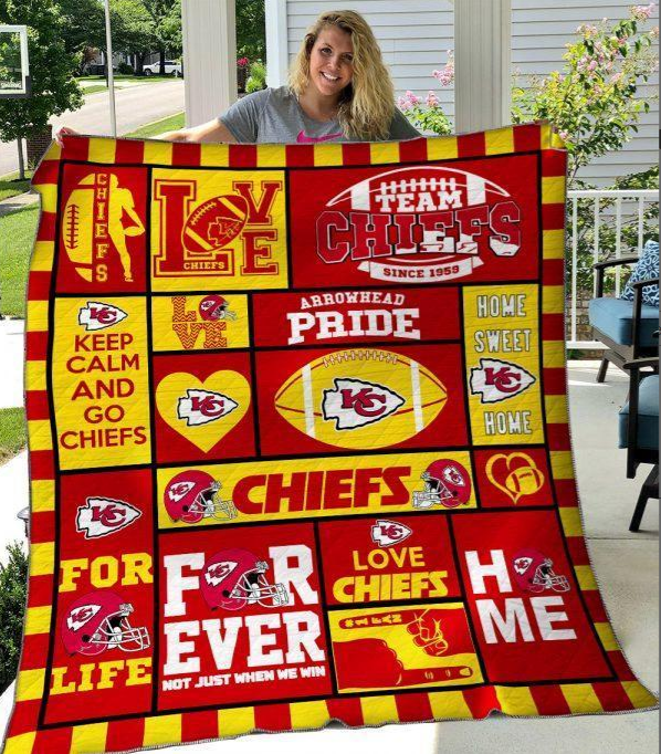 Kansas City Chiefs Pride Quilt Blanket 02