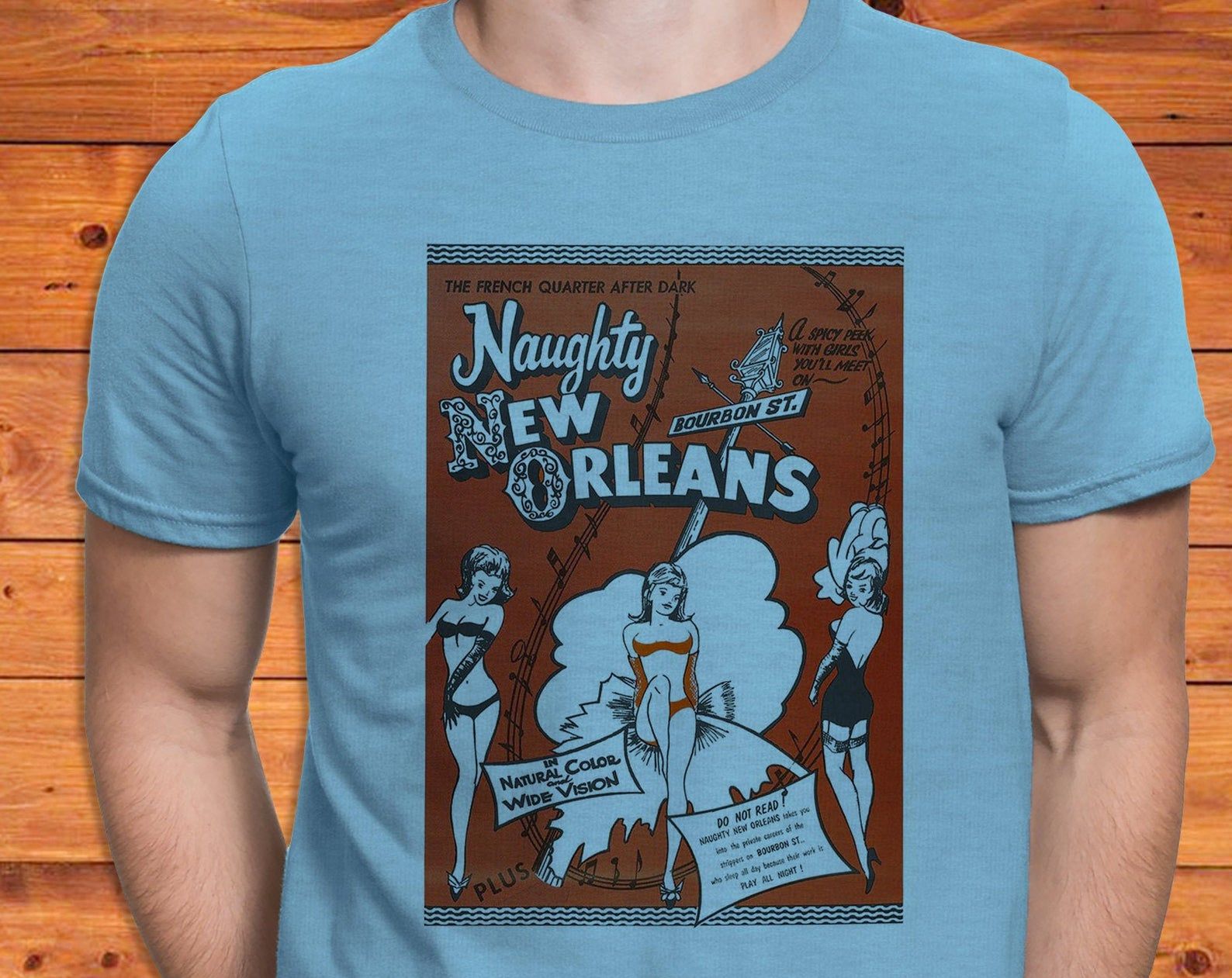 Vintage Postcard New Orleans Retro Super Soft T-shirt