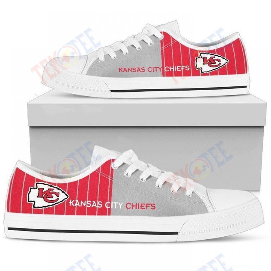 Mens Womens Simple Design Vertical Stripes Kansas City Chiefs Low Top Shoes Custom Print Footwear Converse Sneakers TMT796