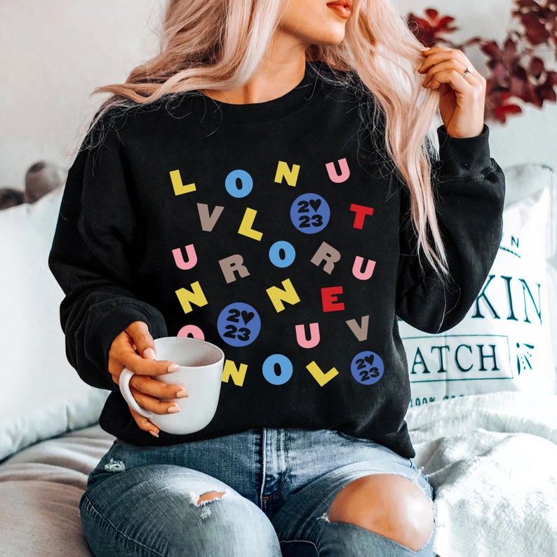 Love On Tour Sweatshirt, Love On Tour Shirt, Love On Tour Merch, Aesthetic Harry Tour 2023 Sweatshirt, Music Lover Shirt