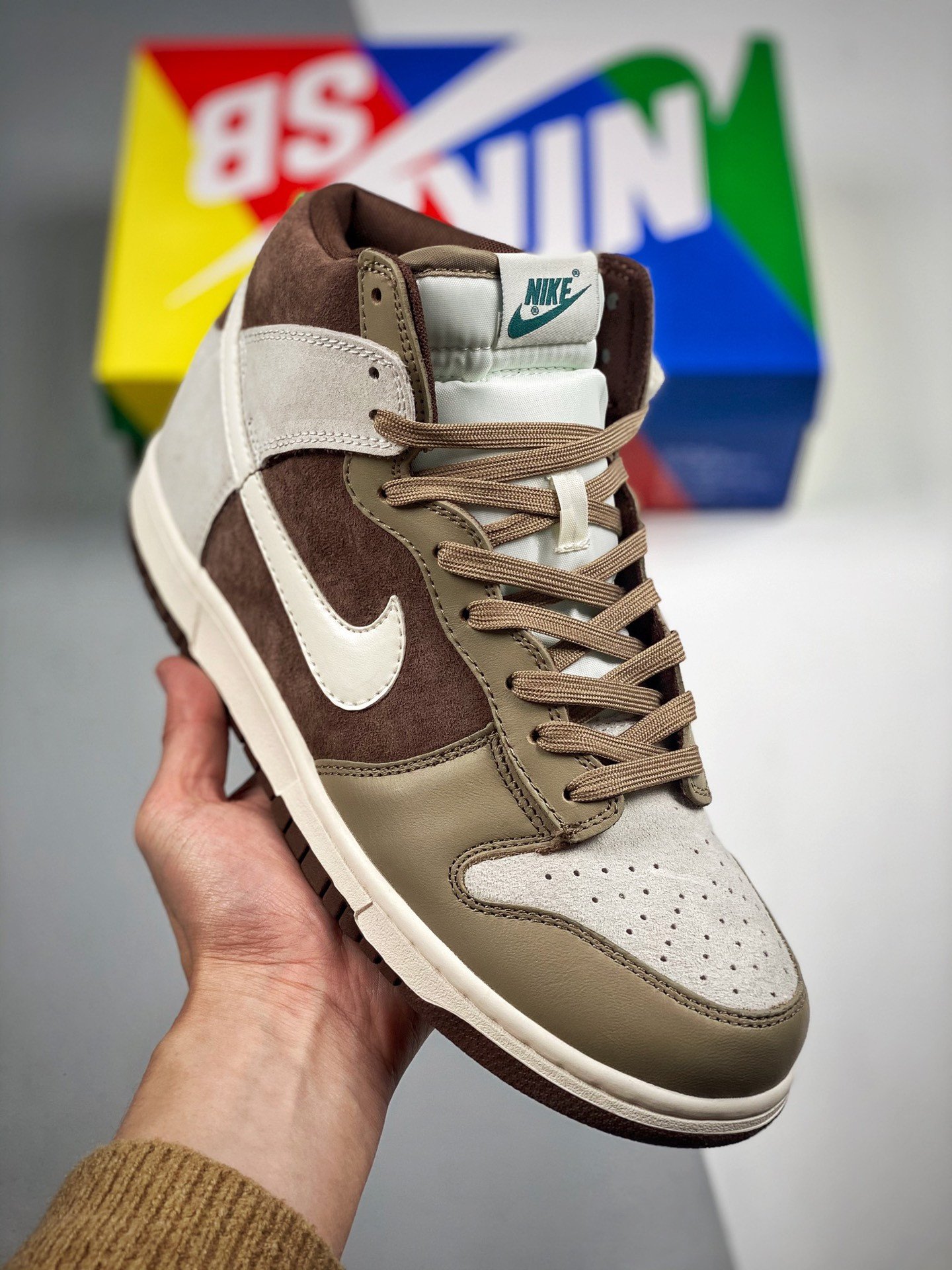 Nike Dunk High SailKhakiLight Chocolate 5339487