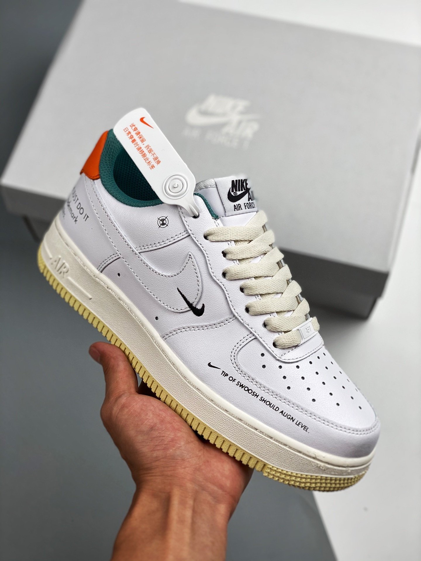 Nike Air Force 1 07 LE WhiteSailStarfish 5340732