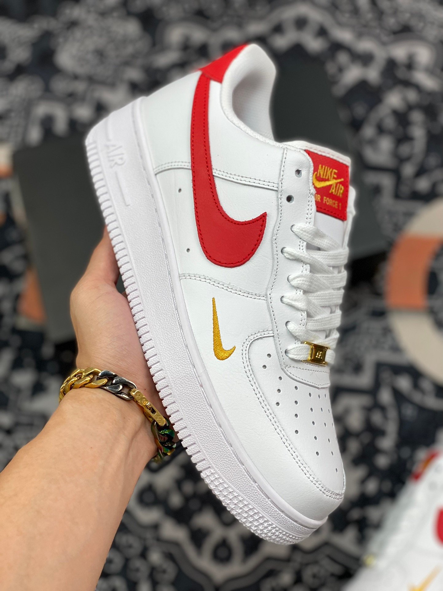 Nike Air Force 1 07 Essential WhiteGym Red 5340731