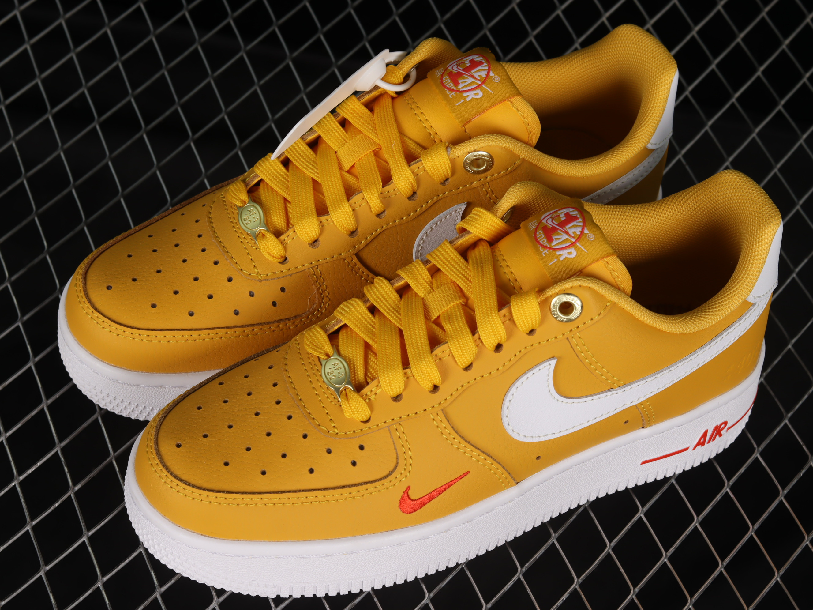 Nike Air Force 1 ’07 SE Yellow Ochre Shoes Sneakers SNK314639767