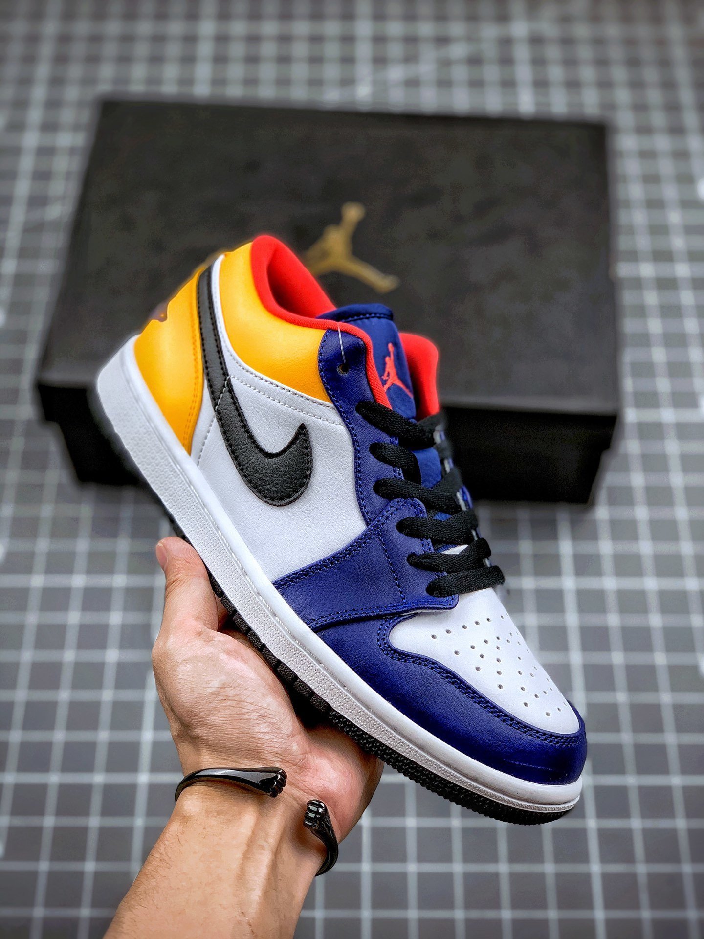 JD 1 Low WhiteRoyal Blue-Yellow 553558-123 5341812