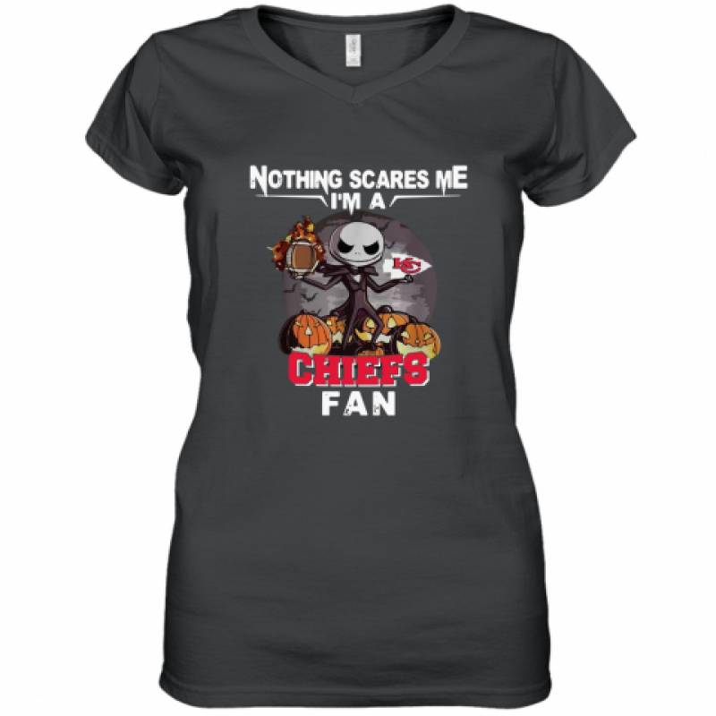 Jack Skellington nothing scares me I’m a Kansas City Chiefs fan shirt Women’s V-Neck T-Shirt