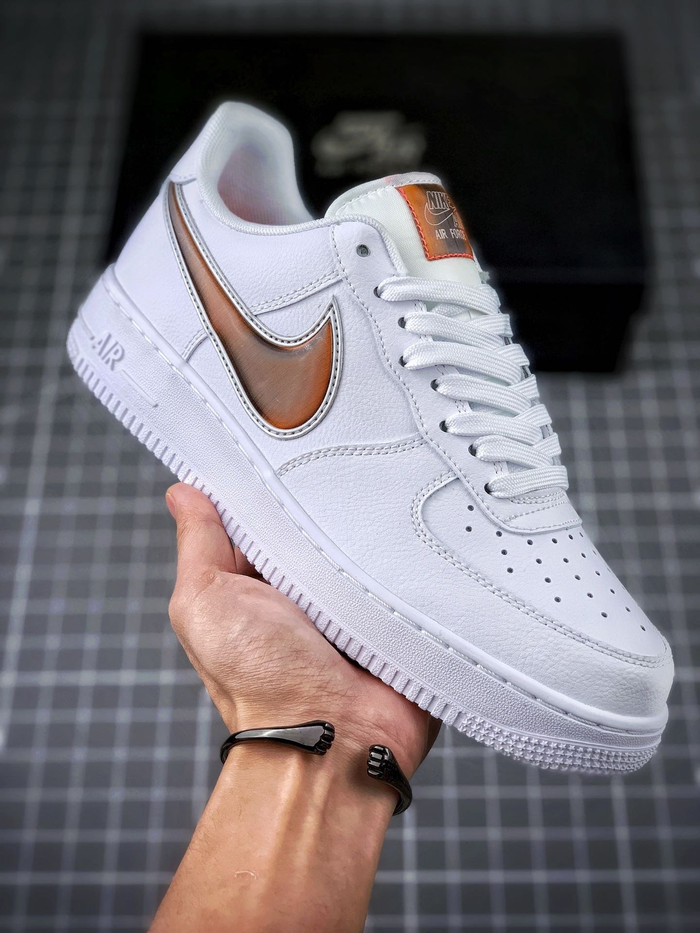 Nike Air Force 1 07 LV8 3 WhiteCourt Purple-Infrared 23 5340725