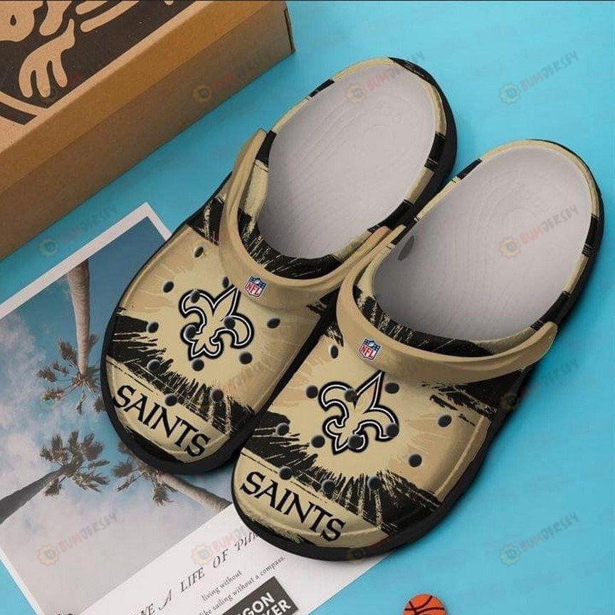 New Orleans Saints Logo Pattern Crocs Classic Clogs Shoes In Brown & Black – Aop Clog